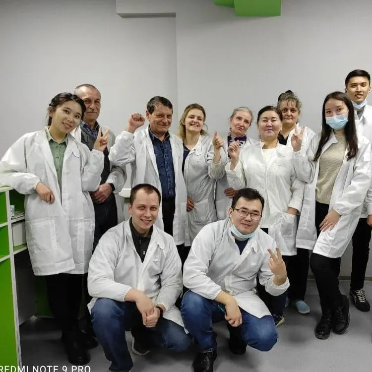 Специалисты